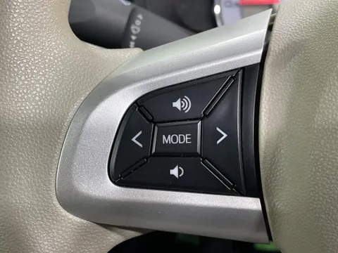 Daihatsu Mira Tocot