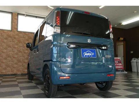Suzuki Spacia Base
