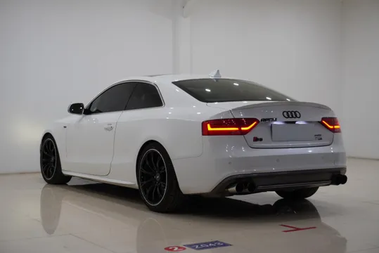 Audi S5