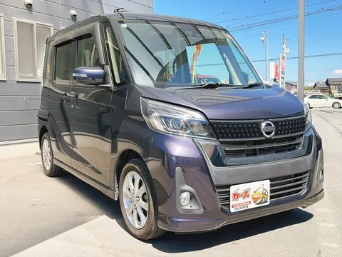 Nissan Dayz Roox