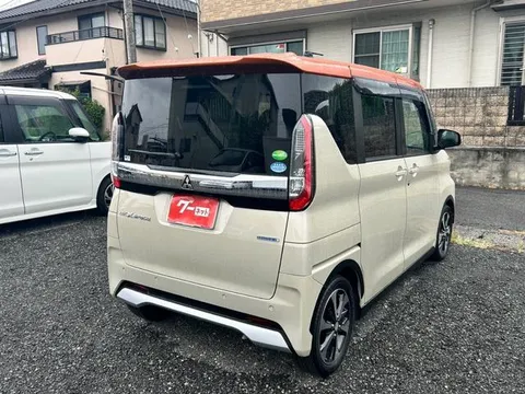 Mitsubishi eK X Space
