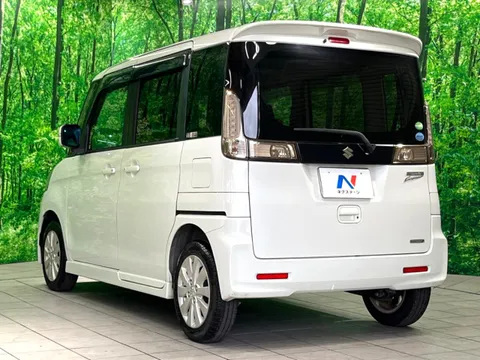 Suzuki Spacia Custom