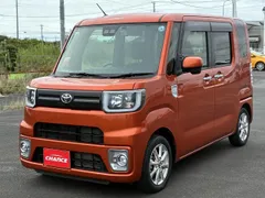 Toyota Pixis Mega