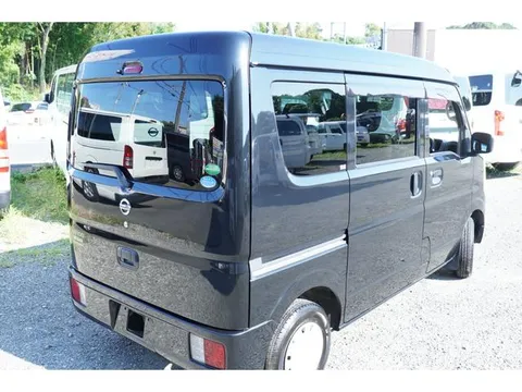 Nissan Clipper