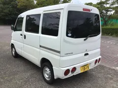Mitsubishi Minicab Van
