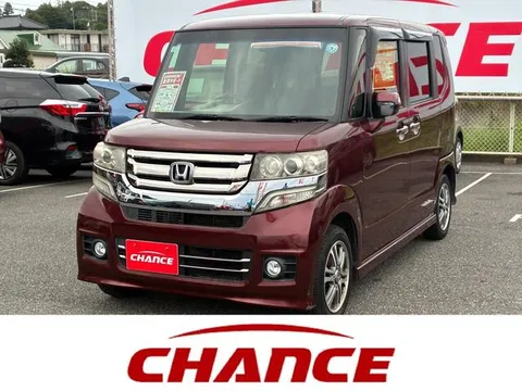 Honda N-BOX Custom