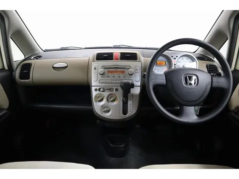 Honda Life