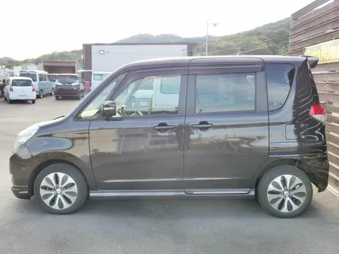 Mitsubishi Delica D:2