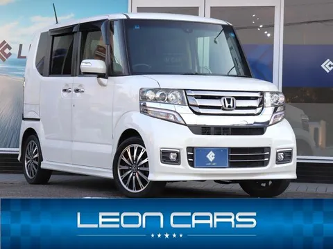 Honda N-BOX Custom