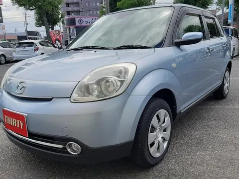 Mazda Verisa