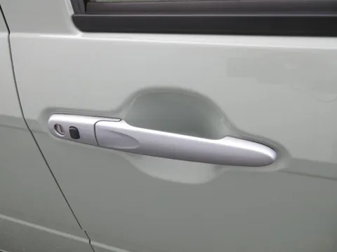 Daihatsu Mira Tocot