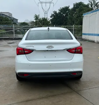 Chery Arrizo 5