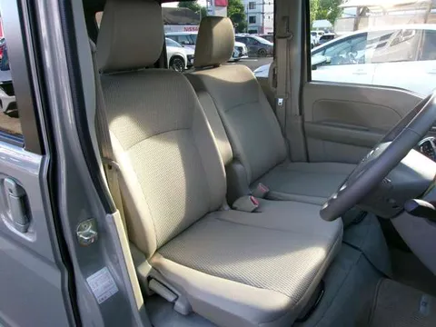 Nissan Clipper Rio