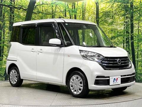 Nissan Dayz Roox