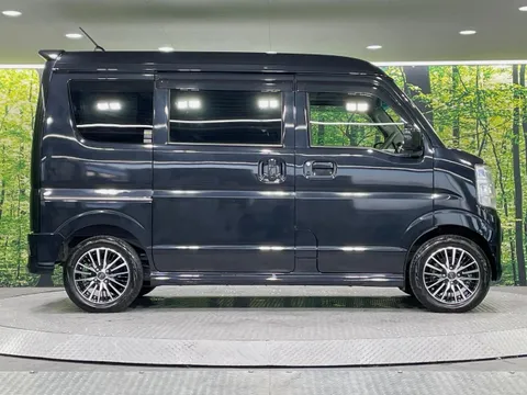 Nissan Clipper Rio
