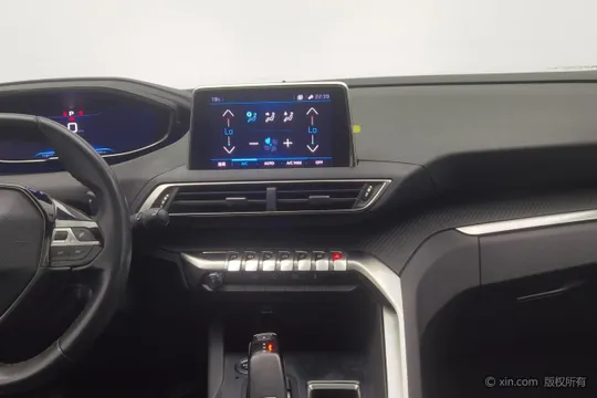 Peugeot 4008