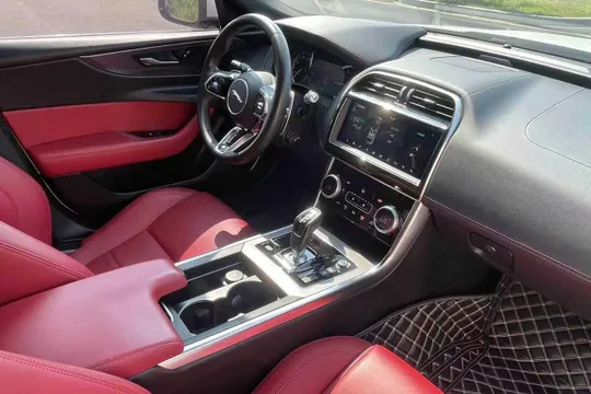 Jaguar XEL