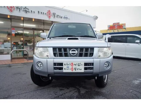 Nissan KIX
