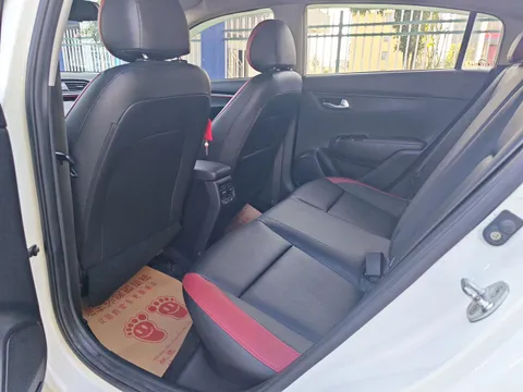 Kia KX
