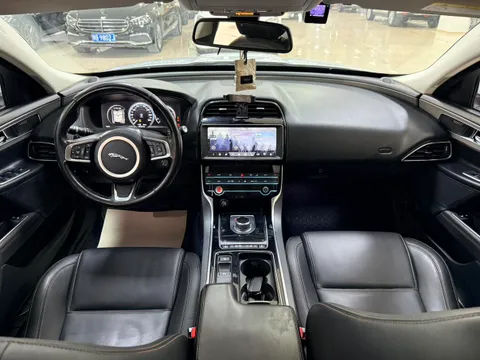 Jaguar XEL