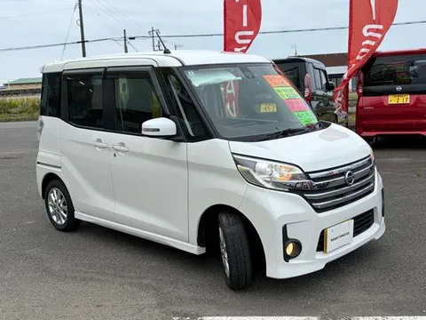 Nissan Dayz Roox