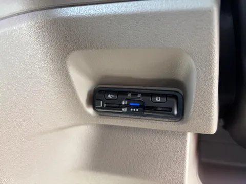 Honda N-BOX Joy
