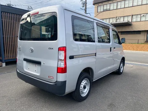 Toyota TownAce Van