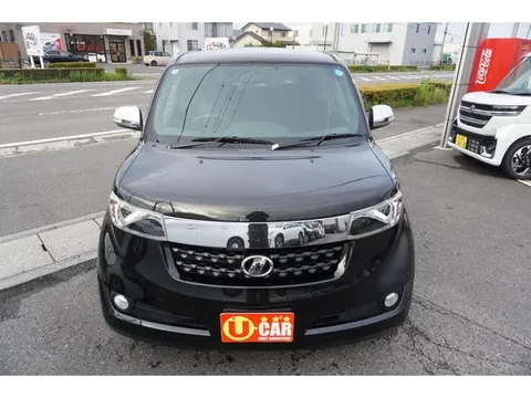 Toyota bB
