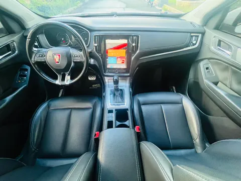 Roewe RX5