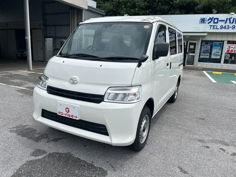 Toyota TownAce Van