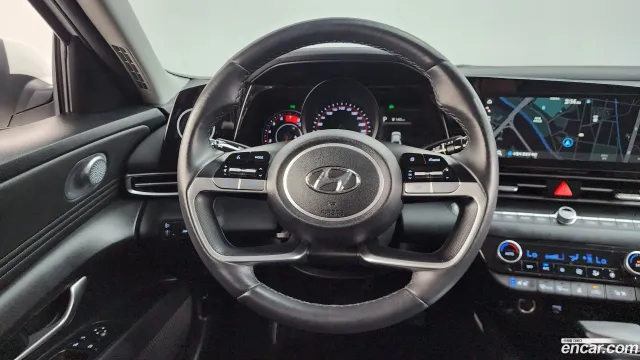 Hyundai Elantra (Avante)