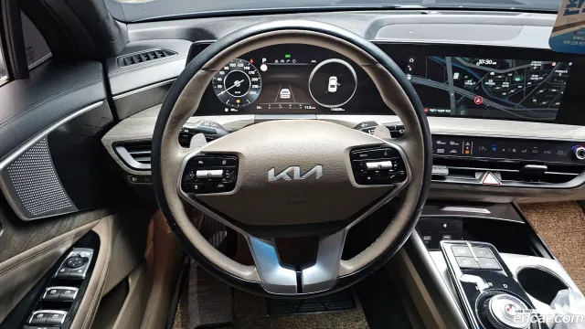 Kia K8