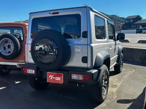 Suzuki Jimny Sierra