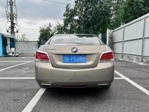 Buick LaCrosse
