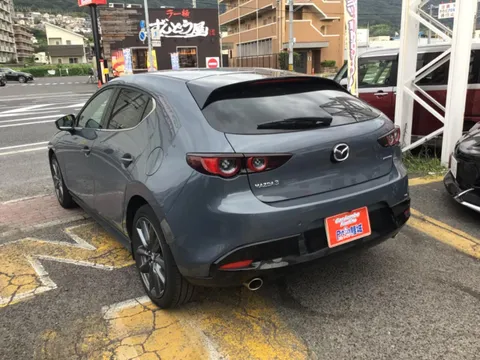 Mazda MAZDA3 Fastback