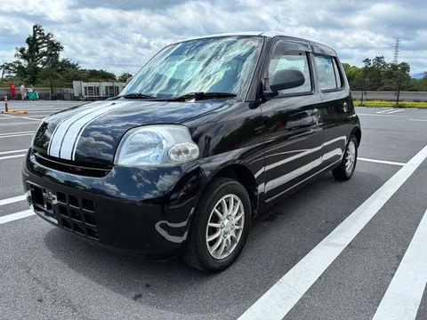 Daihatsu Esse