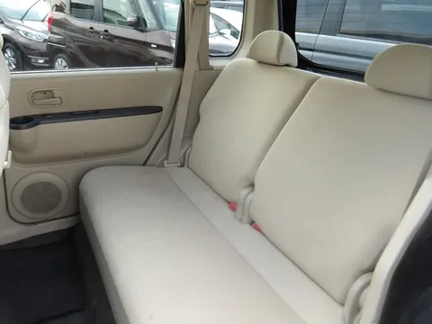 Nissan Otti