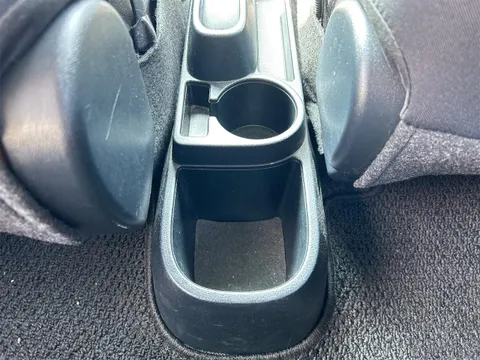 Toyota Yaris (Vitz)
