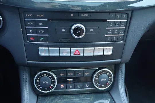 Mercedes-Benz Mercedes-Benz CLS