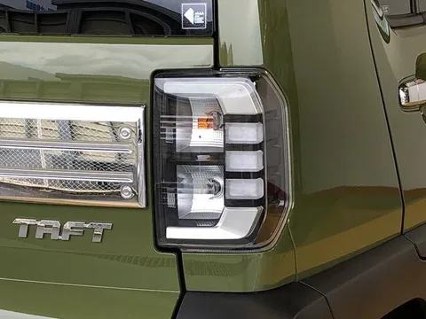 Daihatsu Taft