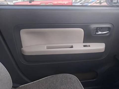 Daihatsu Mira Tocot