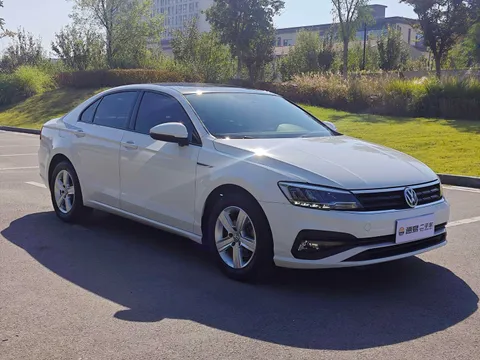 Volkswagen Lamando
