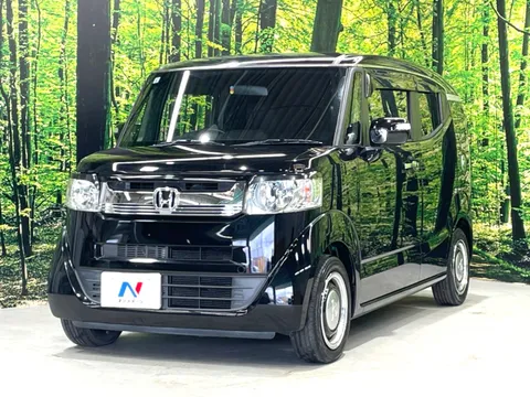 Honda N-BOX Slash