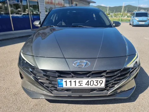 Hyundai Elantra (Avante)