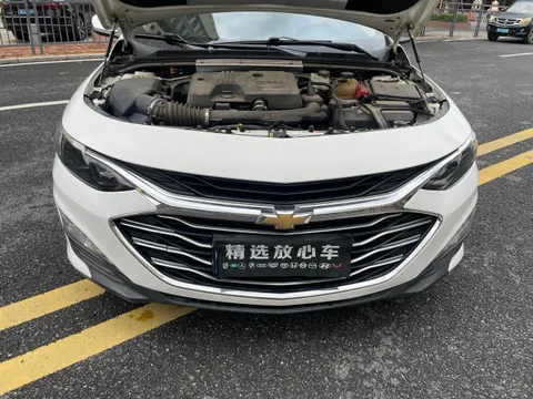 Chevrolet Malibu XL