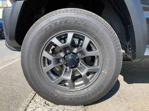 Suzuki Jimny Nomade