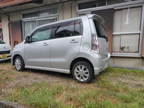 Suzuki Wagon R Stingray