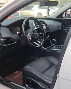 Jaguar XEL