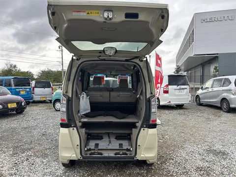 Honda N-BOX Plus