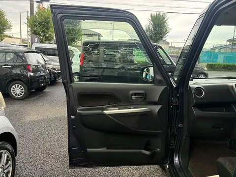Mitsubishi eK Space Custom